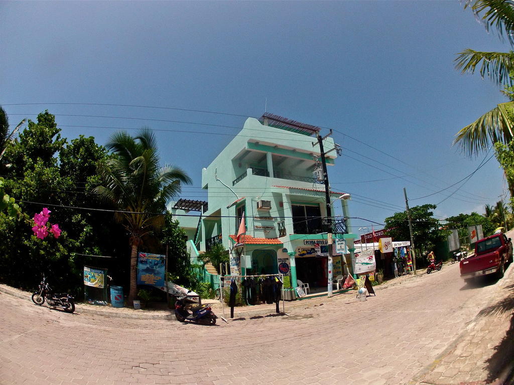 Sea Hawk Suites Isla Mujeres Eksteriør billede